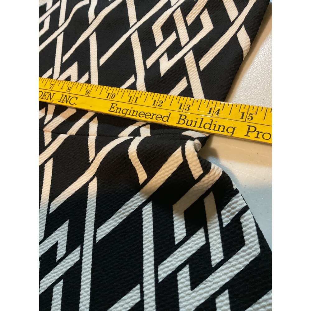 Alya Women Black White Geometric Lattice Fit and Flare Dress Large Made in USA - Picture 5 of 7